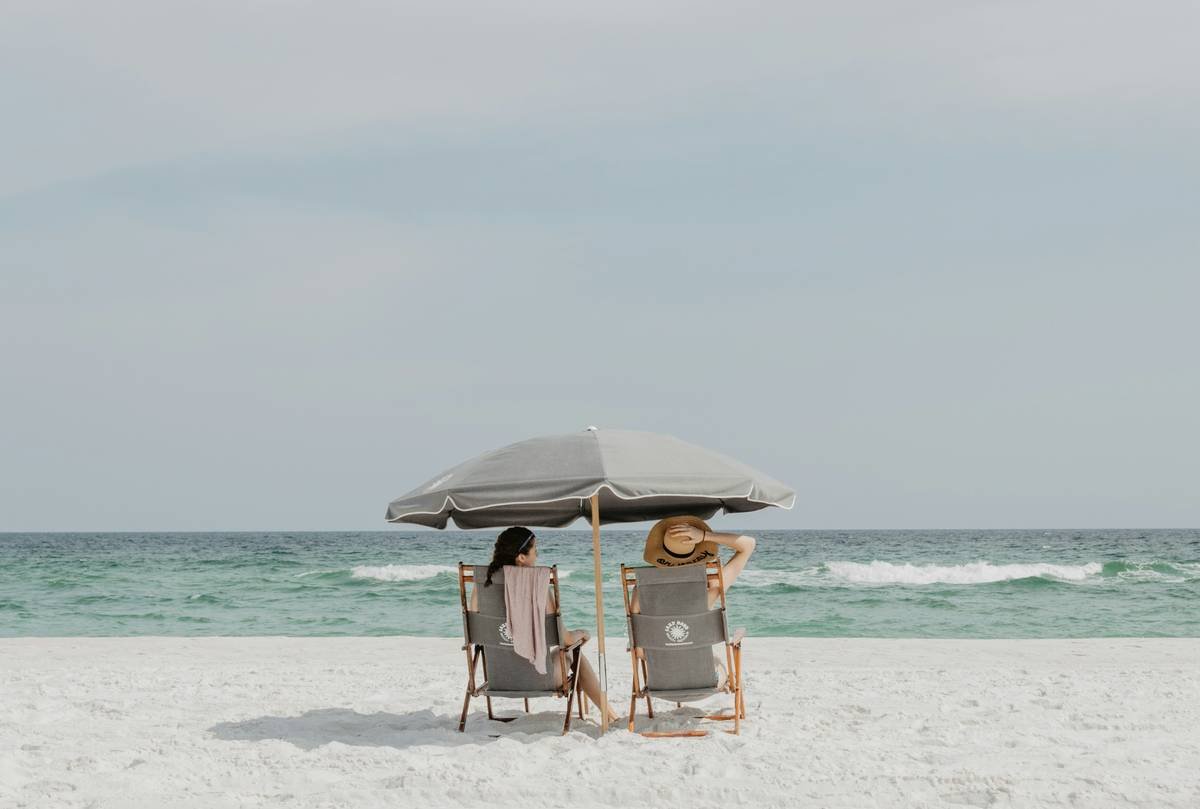 How to Choose, Set Up & Care for Your Patio Shade Beach Umbrella: A No-Nonsense Guide