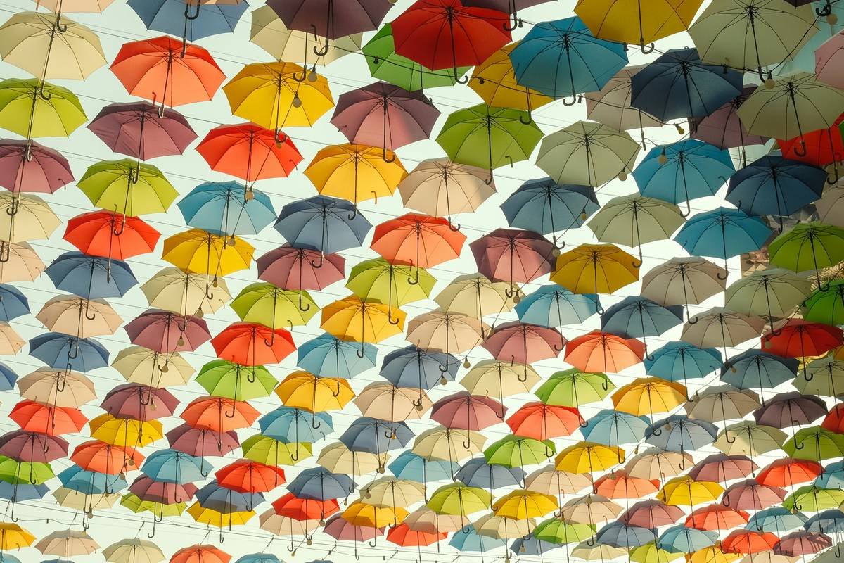 How to Paint a Patio Umbrella